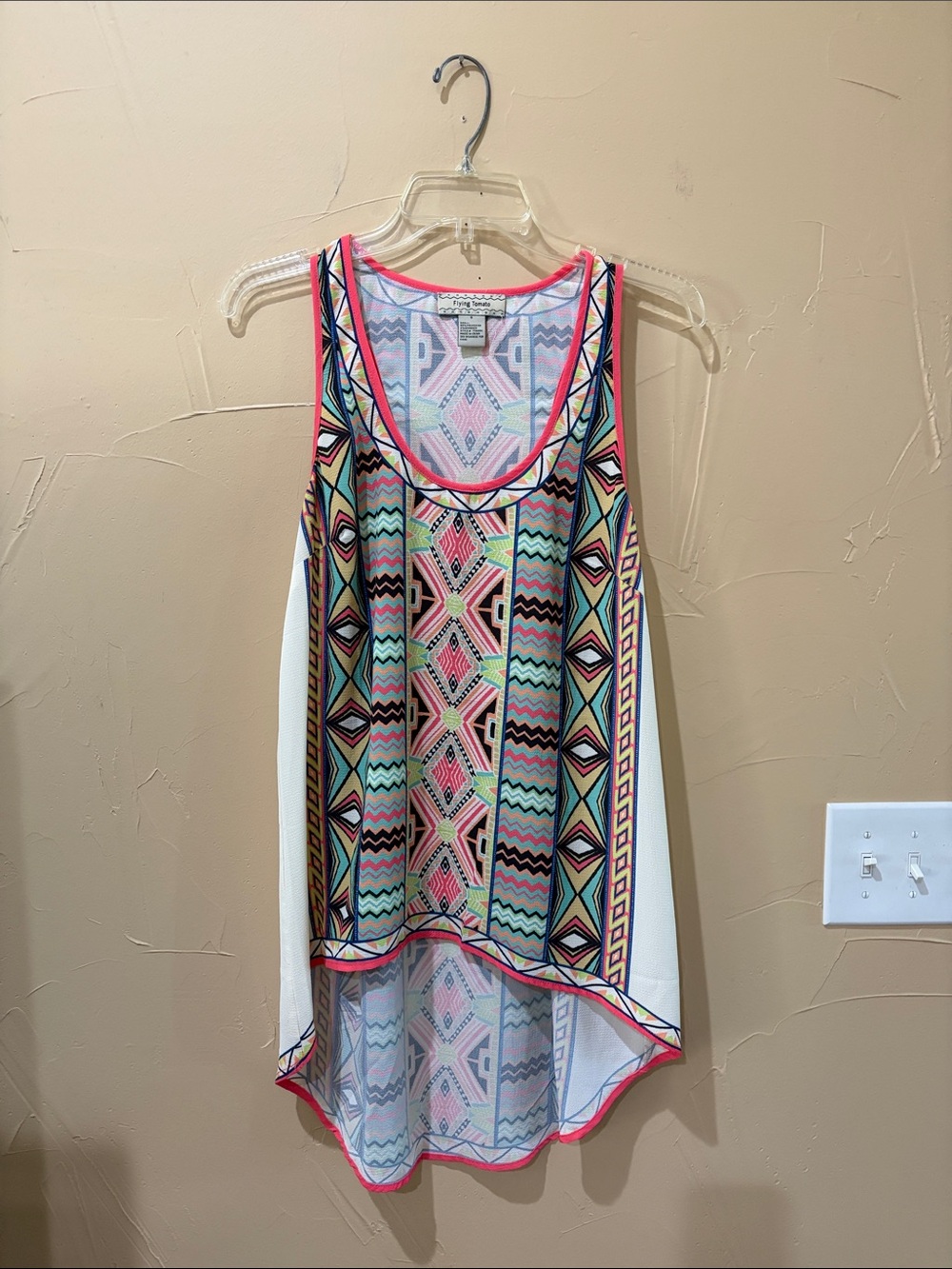 Flying Tomato Pink Blue and White Geometric Print Top